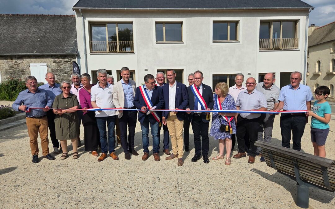 À l’inauguration de la Maison de Léa sur la commune de Saint-Gilles-Vieux-Marché
