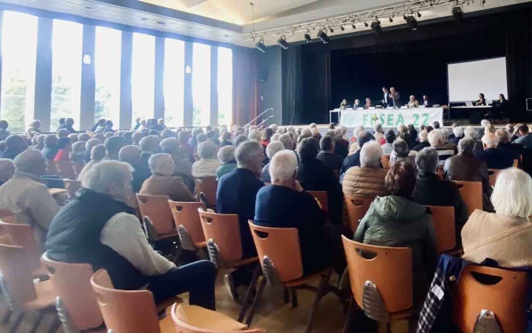 À l’assemblée générale des anciens exploitants agricoles