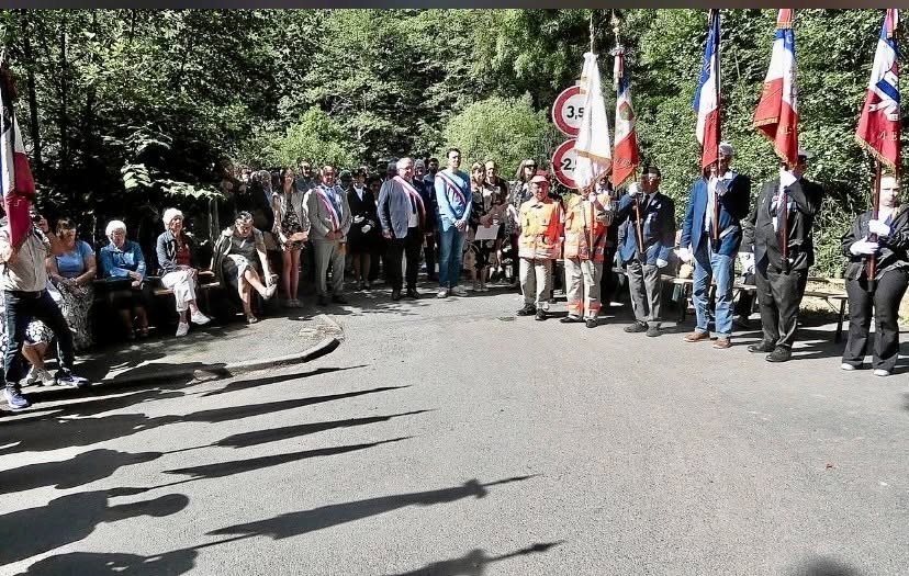 Commémoration en l’honneur des résistants de Kerguiniou entre Ploubezre et Tonquédec